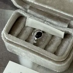 【銀メッキ】ブラックオニキス 指輪 調整可能 レディース 大人可愛い