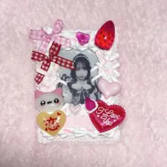 ホイップデコ 硬質ケースデコ トレカケース 赤 ピンク ねこ 量産型 いちご