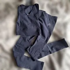 ODLO ヨガウェア セットアップ 新品