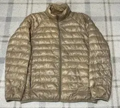 ユニクロ　ウルトラライトダウン　メンズ　M ベージュ