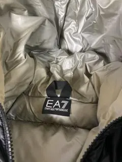 EA7 Emporio Armani ブラックダウンジャケット