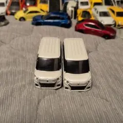 トミカ ソリオ現行のサムネイル