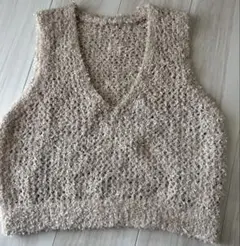 ベージュ 透かし編み Vネック ニットベスト L