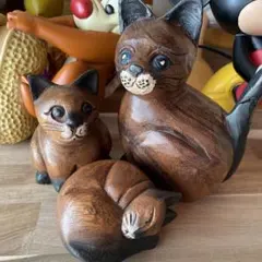 木製猫の置物3体セット
