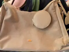 Chico ポーチチャーム付きスエードコンビショルダーバッグ