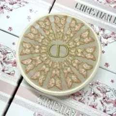 Dior 限定マザーズデイ　ノベルティポーチ