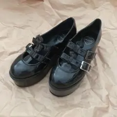 再値下げ！merryjenny エナメルリボン厚底シューズ