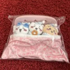 ちいかわ おやすみベッドと繋がるマスコットセット