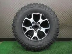 ☆送料込☆25年☆新車外し☆Jeep JLラングラー ルビコン 純正 17インチ