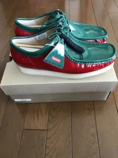 Supreme/Clarks Patent Leather Wallabee