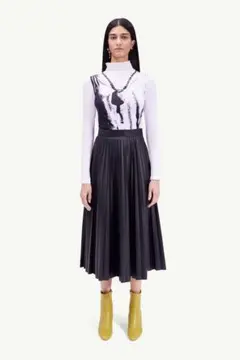 MM6 Pleated midi skirt レザープリーツスカート