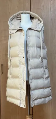 ZARAロングダウンジャケット　エクリュＳ