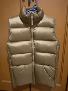 【極美品】マーモット×ビームス ダウン ベスト カニエ ベージュ 2025年最新】marmot beams ダウンベストの人気アイテム - メルカリ