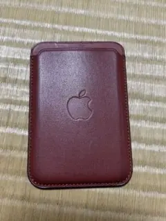 アップル純正アイフォーンレザーウォレットMagSafe
