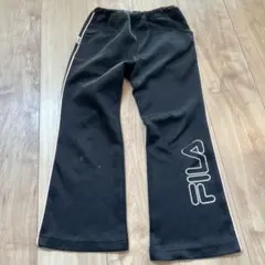 FILA 黒 フレアジャージパンツ キッズ　130cm