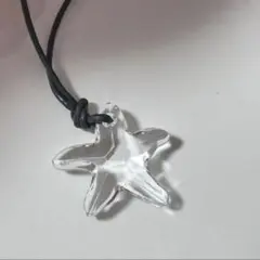 SWAROVSKI ネックレス ペンダント　ヒトデモチーフ クリスタル　春夏のサムネイル