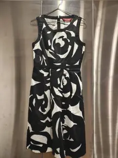 MaxMara ノースリーブワンピースのサムネイル