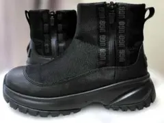 アグ　UGG YOSE ZIP（ヨセ ジップ）　23cm