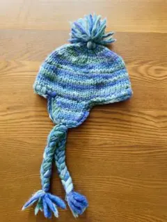 Item thumbnail for item d189b0d6-45cf-41e2-9a62-9ce42daea307