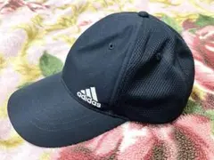 adidas 黒 メッシュ スポーツキャップ