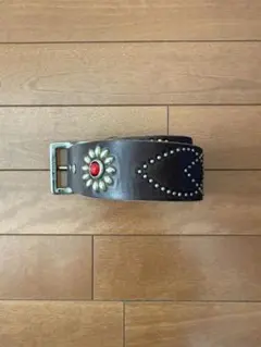 HTC Hollywood Trading Companyスタッズベルド