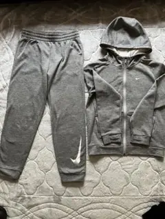 NIKE ジャージ　上下セット 160cm