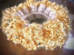 ハンドメイドかぎ針編み♡フリルデザインシュシュ