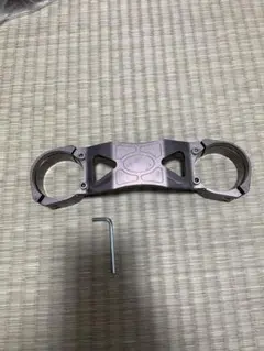 デイトナ675センターアップ用 トップブリッジ - メルカリ