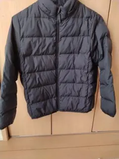 ユニクロキッズダウン ブラック　140