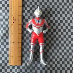 ウルトラマン ゾフィー　ソフビ フィギュア