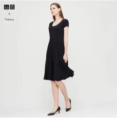 UNIQLO × Theory クレープジャージーフレアワンピース Lサイズ