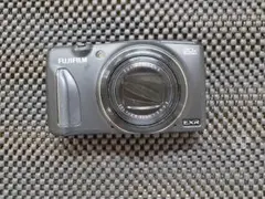 60L0803-09FUJIFILM FinePix F900EXR デジカメのサムネイル