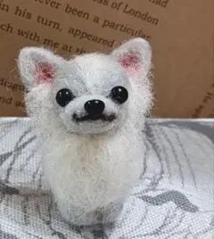 羊毛フェルト シャム猫 シャムミックス 仔猫 シールポイント 猫 箱座り