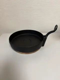 池永鉄工　ギョウザ鍋 すき焼き鍋　20㎝　鉄器のサムネイル