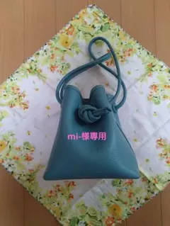 ヴァジック ハンドバッグ ボンドミニ　mini ライトブルー　水色 Amazon | ヴァジック ボンド ミニ VASIC BOND MINI レザー