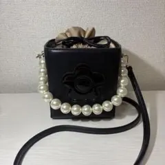 MARY QUANT パールデコレーション デイジーショルダーバッグ