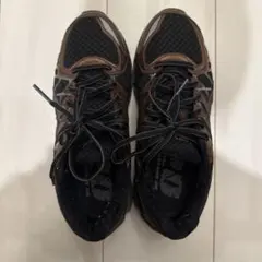 ASICS GEL-KAYANO 20のサムネイル