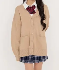 ベージュ Vネック カーディガン Fサイズ