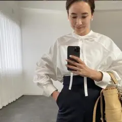 OHGA オーバーサイズ　リボン　ボウタイホワイトブラウス