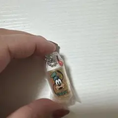 ガチャガチャレトログラスミニチュアチャーム グーフィー