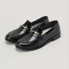 テンパレイト　ブラック ローファー ゴールドチェーン　レインシューズ