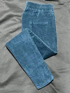 スキニーパンツ 裾幅