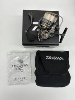 K*F様 DAIWA 15EXIST リール 付属品ありのサムネイル