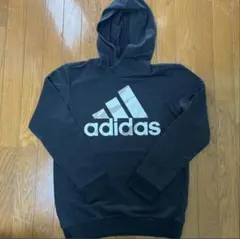 アディダス　エッセンシャルズ フレンチテリー カモプリント パーカー　M