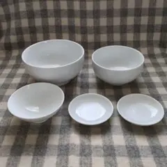 無印良品 白磁丼大 白磁丼小 白磁めし茶碗 白磁小皿 2枚 セットのサムネイル