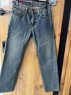 Item thumbnail for item 40f719a9-bb8c-422f-a073-dbbd3f51c0e5