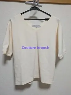 Couture brooch 半袖カットソー アイボリー 38