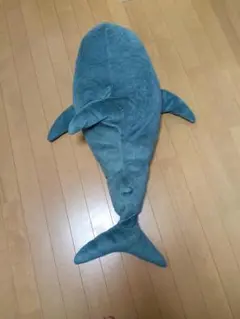 青色シャーク型ぬいぐるみ 大きめ