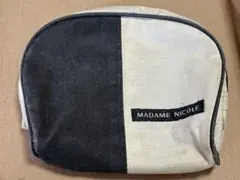マダムニコル　ポーチ　長期保管品　白黒半分のサムネイル