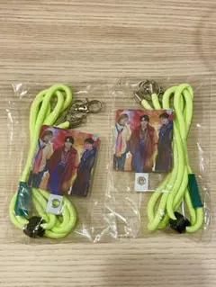 新品未使用　Mrs.GREENAPPLEスマホショルダーストラップ 2本セット